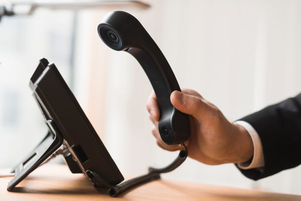 How businesses can transition to VoIP: A step-by-step guide